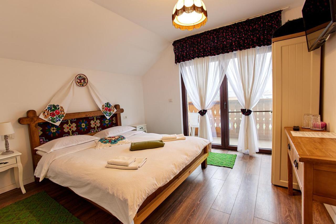 Gradina Lu' Ion "A Home Away From Home" (Adults Only) Vişeu de Sus Buitenkant foto