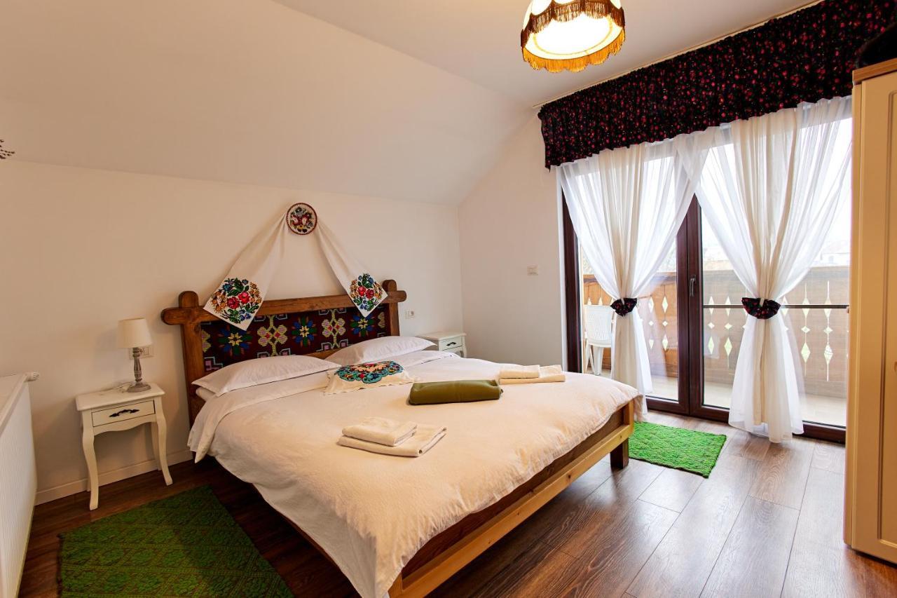 Gradina Lu' Ion "A Home Away From Home" (Adults Only) Vişeu de Sus Buitenkant foto