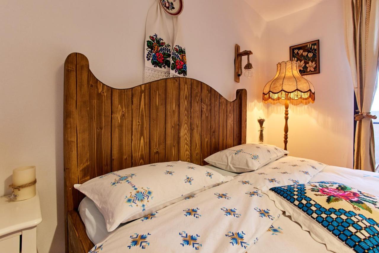 Gradina Lu' Ion "A Home Away From Home" (Adults Only) Vişeu de Sus Buitenkant foto