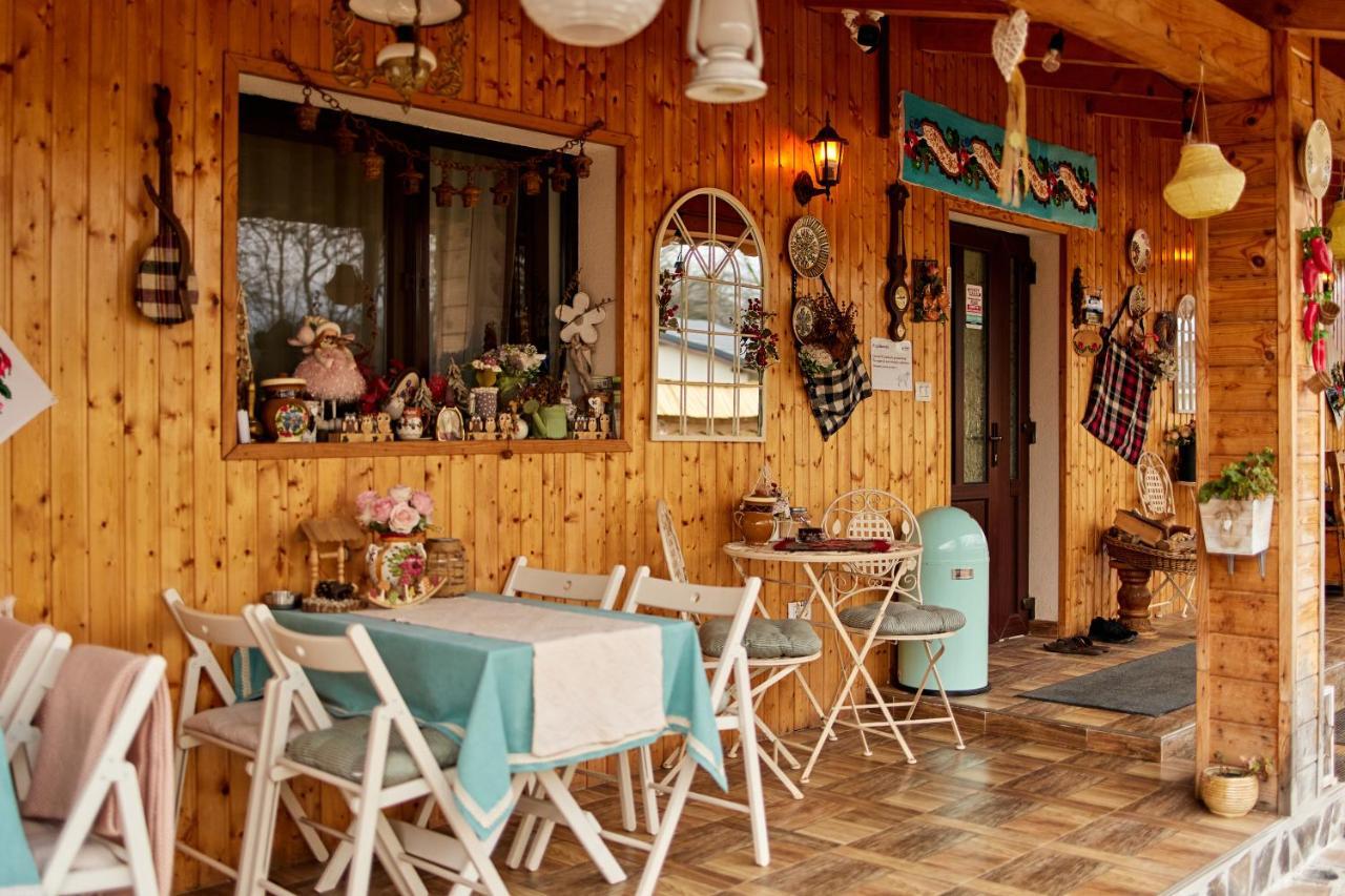 Gradina Lu' Ion "A Home Away From Home" (Adults Only) Vişeu de Sus Buitenkant foto