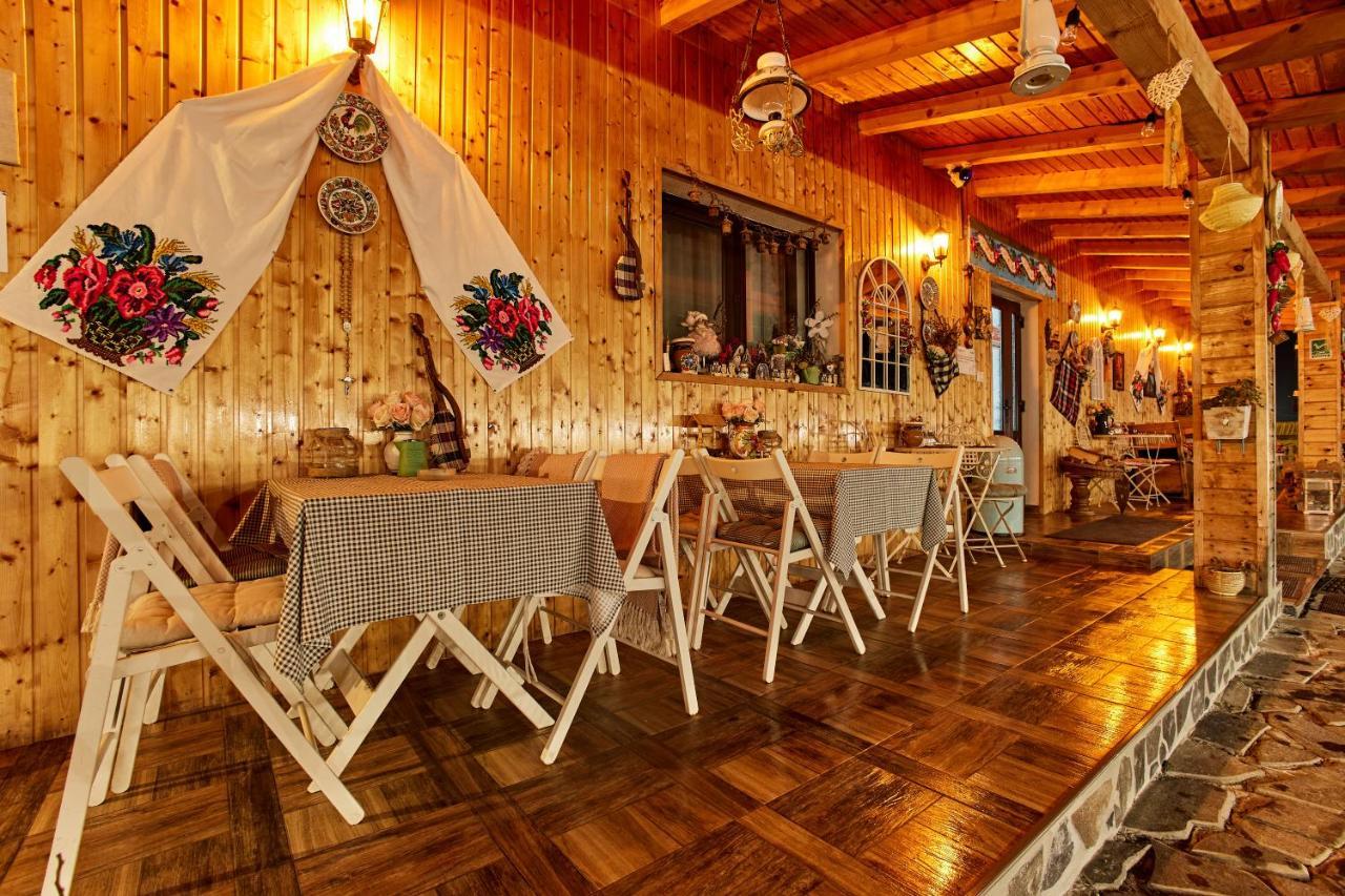 Gradina Lu' Ion "A Home Away From Home" (Adults Only) Vişeu de Sus Buitenkant foto